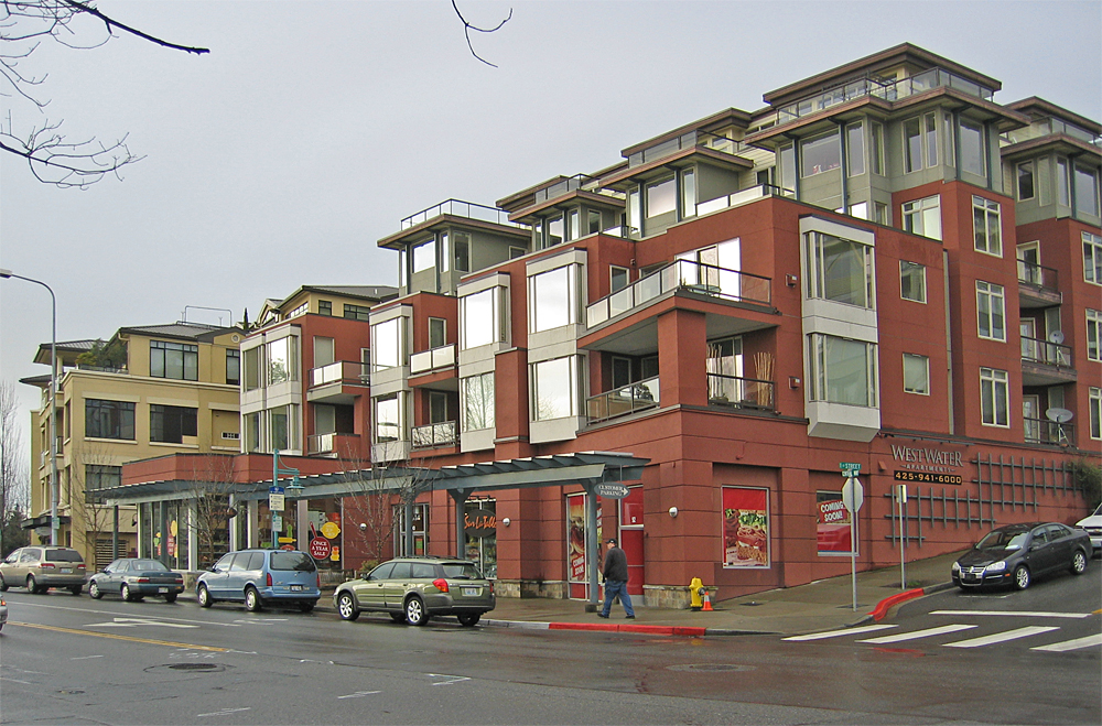Mixed use commercial development